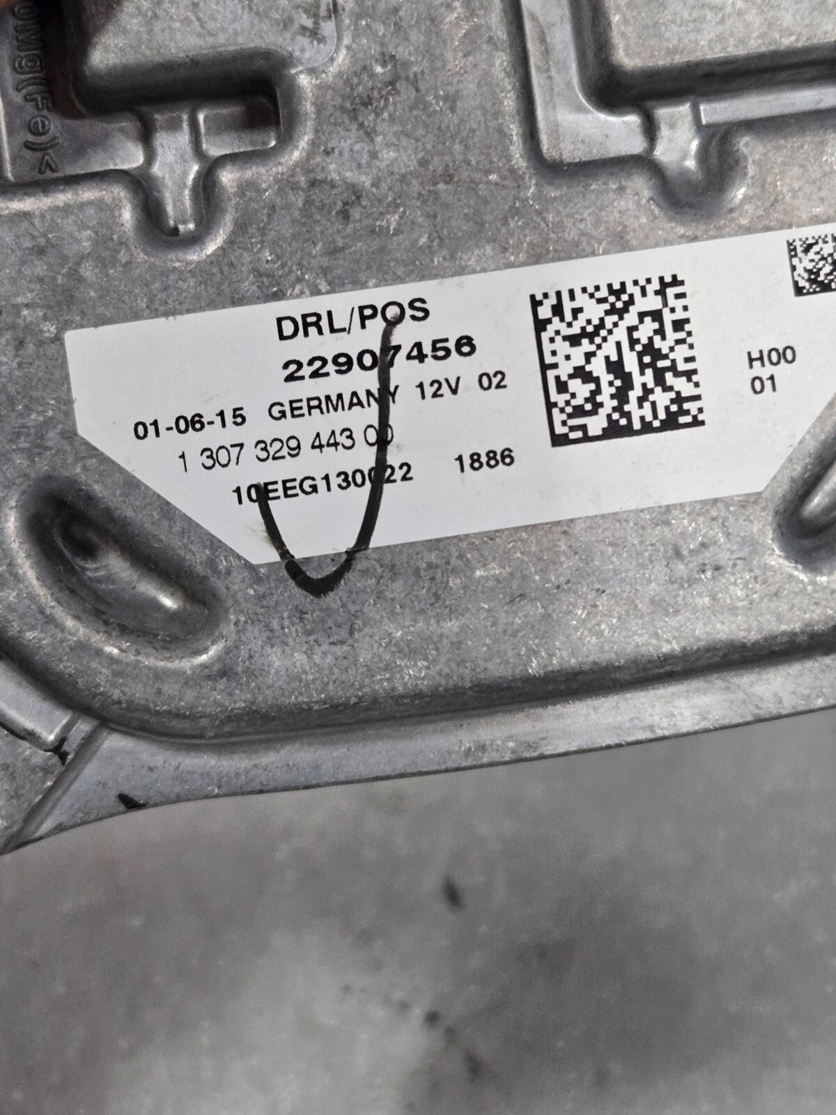 2014-2018 Cadillac CTS Camaro Headlight LED Ballast Module OEM 22907456