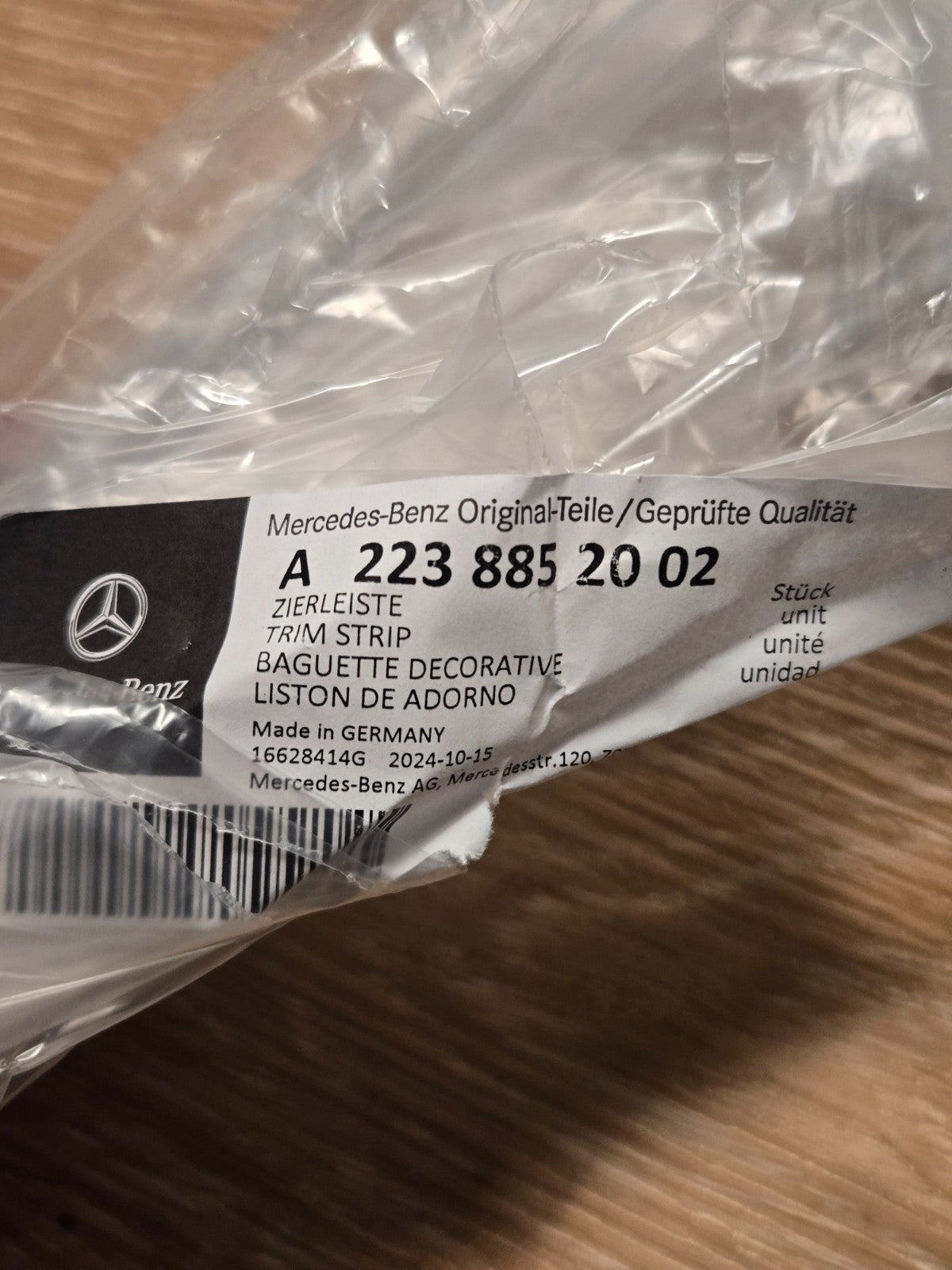 Mercedes Benz A 2238852002 Lower Right RH Trim Strip Molding Chrome NEW OEM