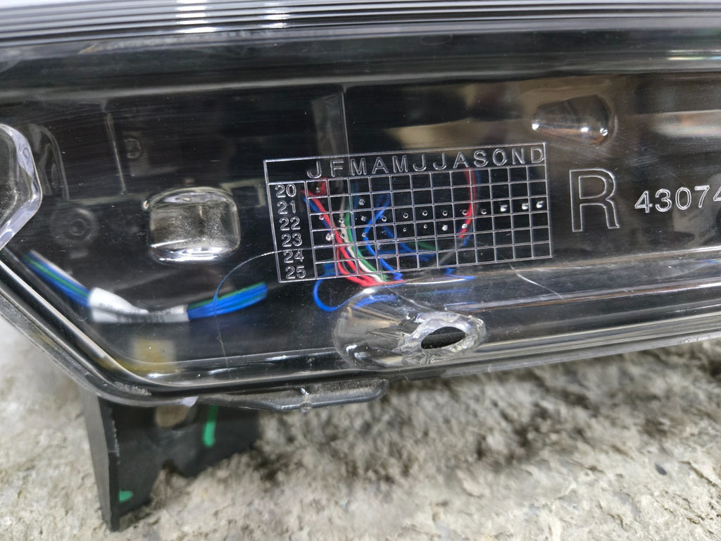 2021-2025 Dodge Durango Premium LED Black Headlight Right Passenger Side OEM