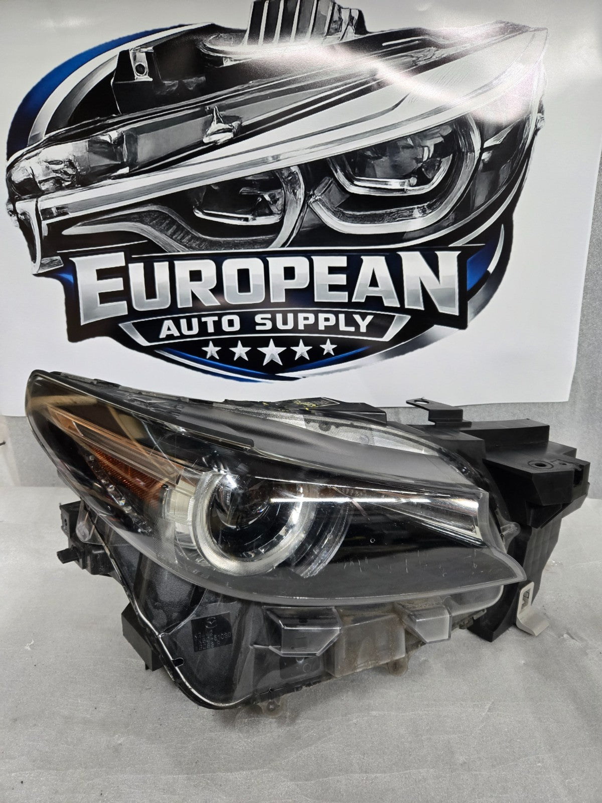 2016 - 2023 Mazda Cx9 Right RH Passenger LED Headlight W Adaptive OEM TK50-51030