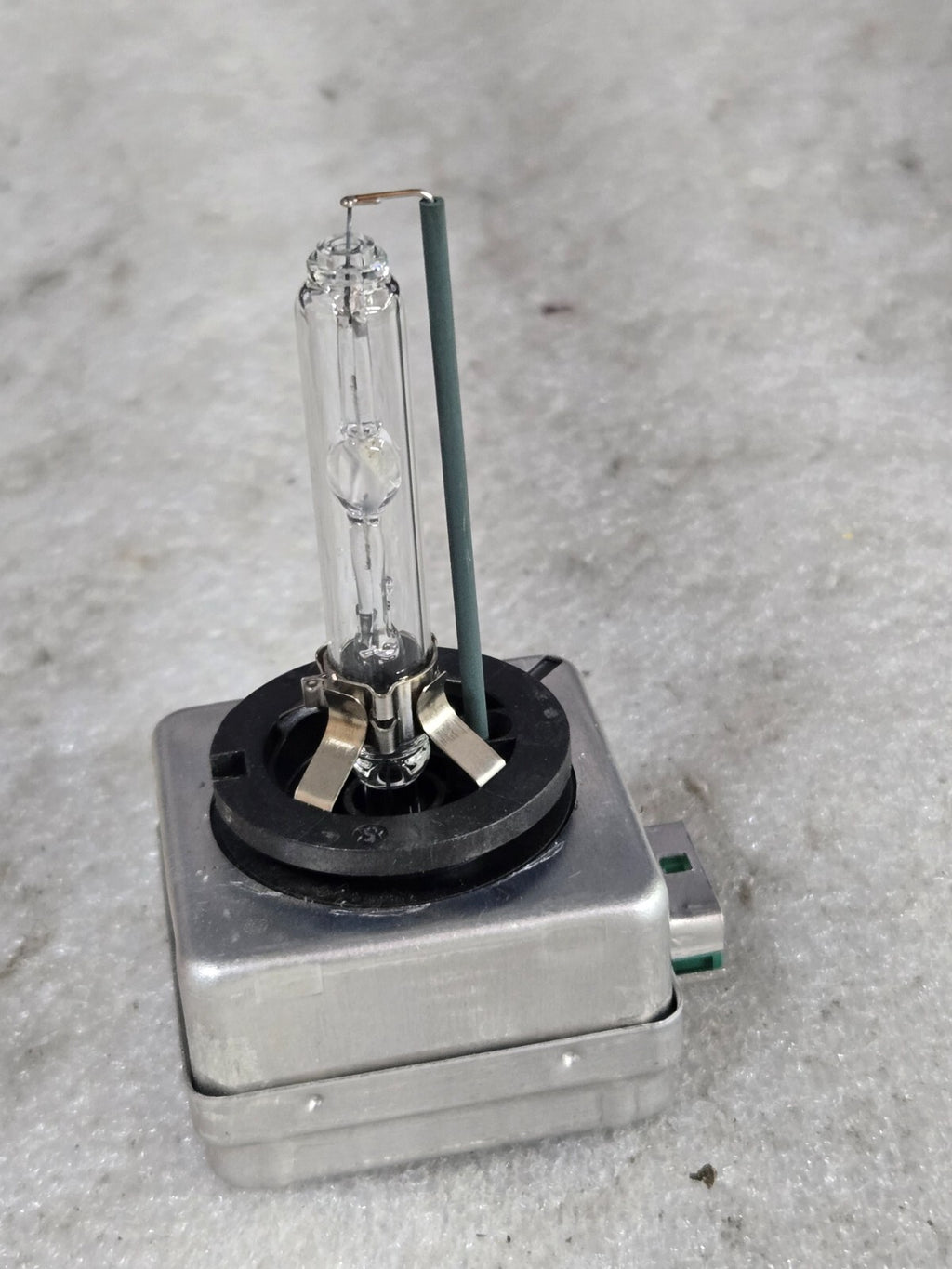 Osram Xenarc 66340HBI D3S Xenon Bulb HID Lamp OEM