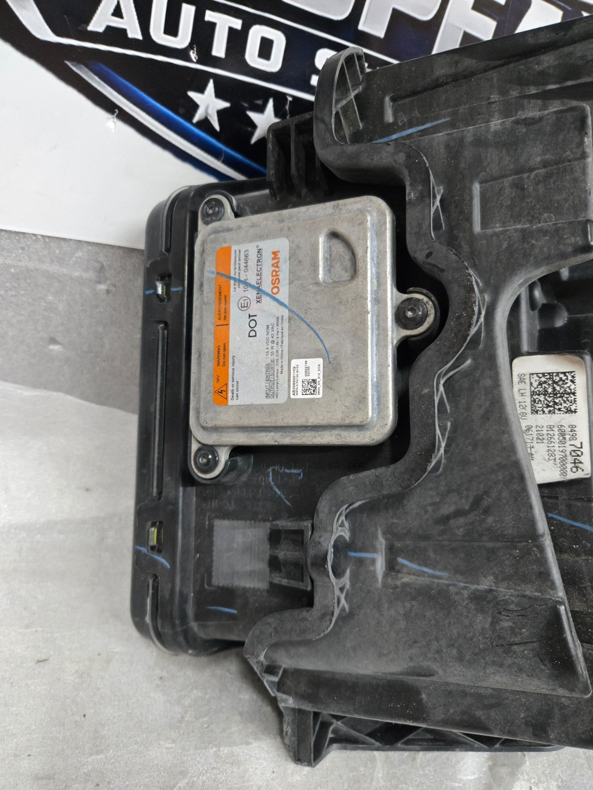 2019-2022 Chevy Blazer HID Xenon Headlight Left LH Driver OEM 84987046