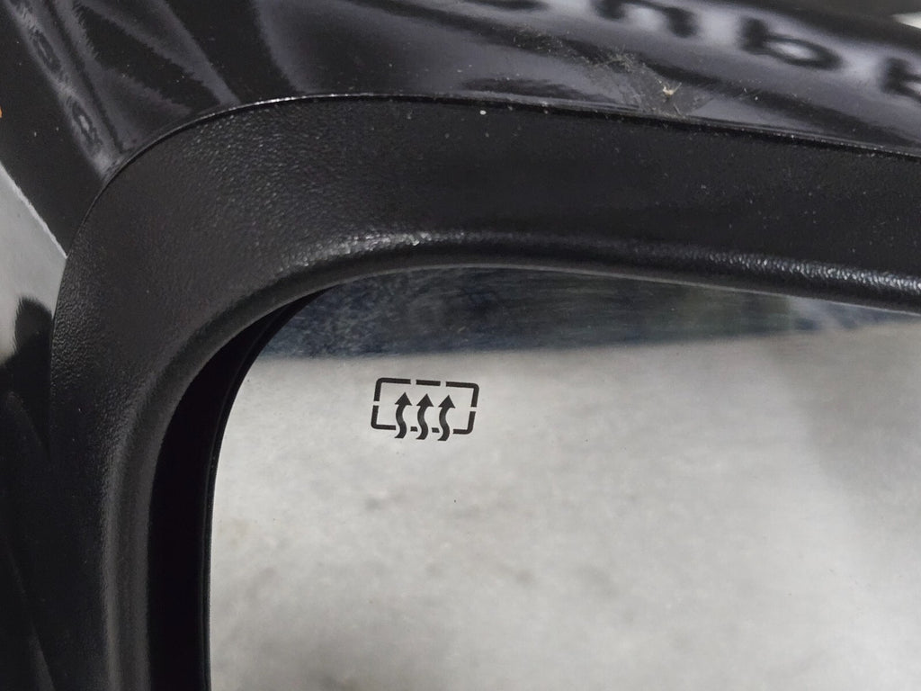 2011-2018 Jeep Cherokee Front Right RH Passenger Side View Mirror E11026536 OEM