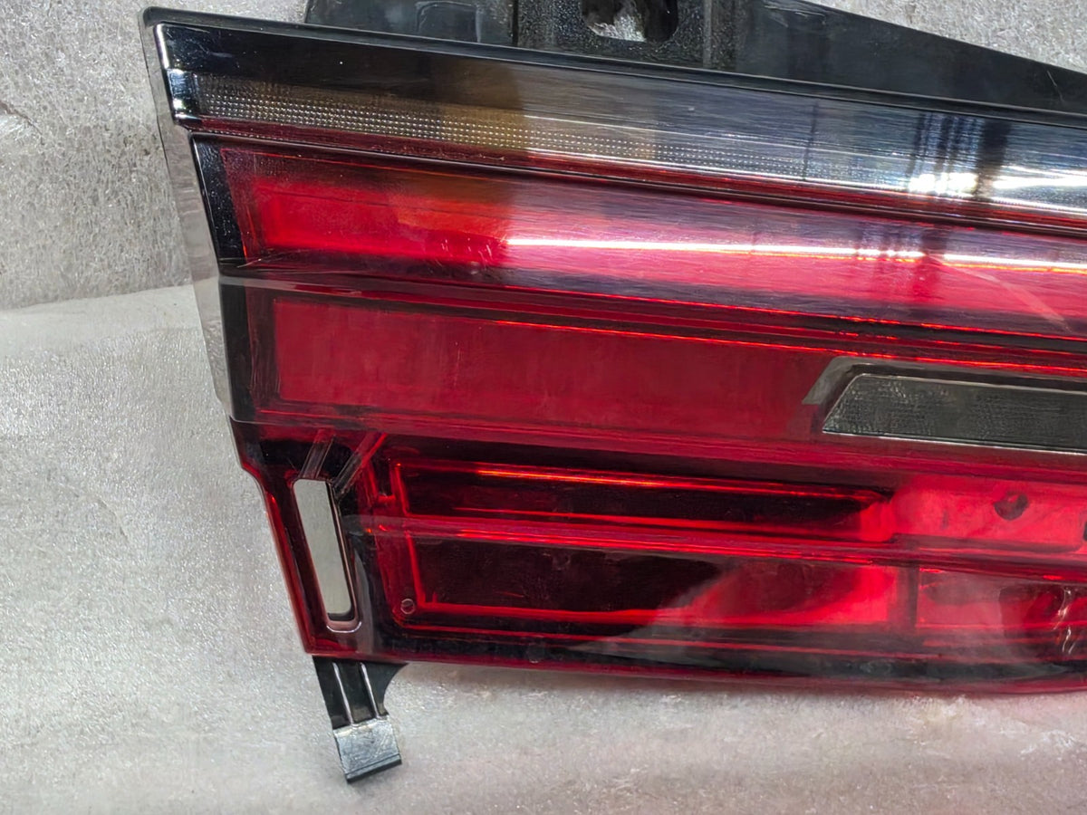 20-22 BMW 7 G11 G12 740 750 M760 ALPINA B7 TAIL LIGHT TRUNK LID DRIVER LEFT OEM