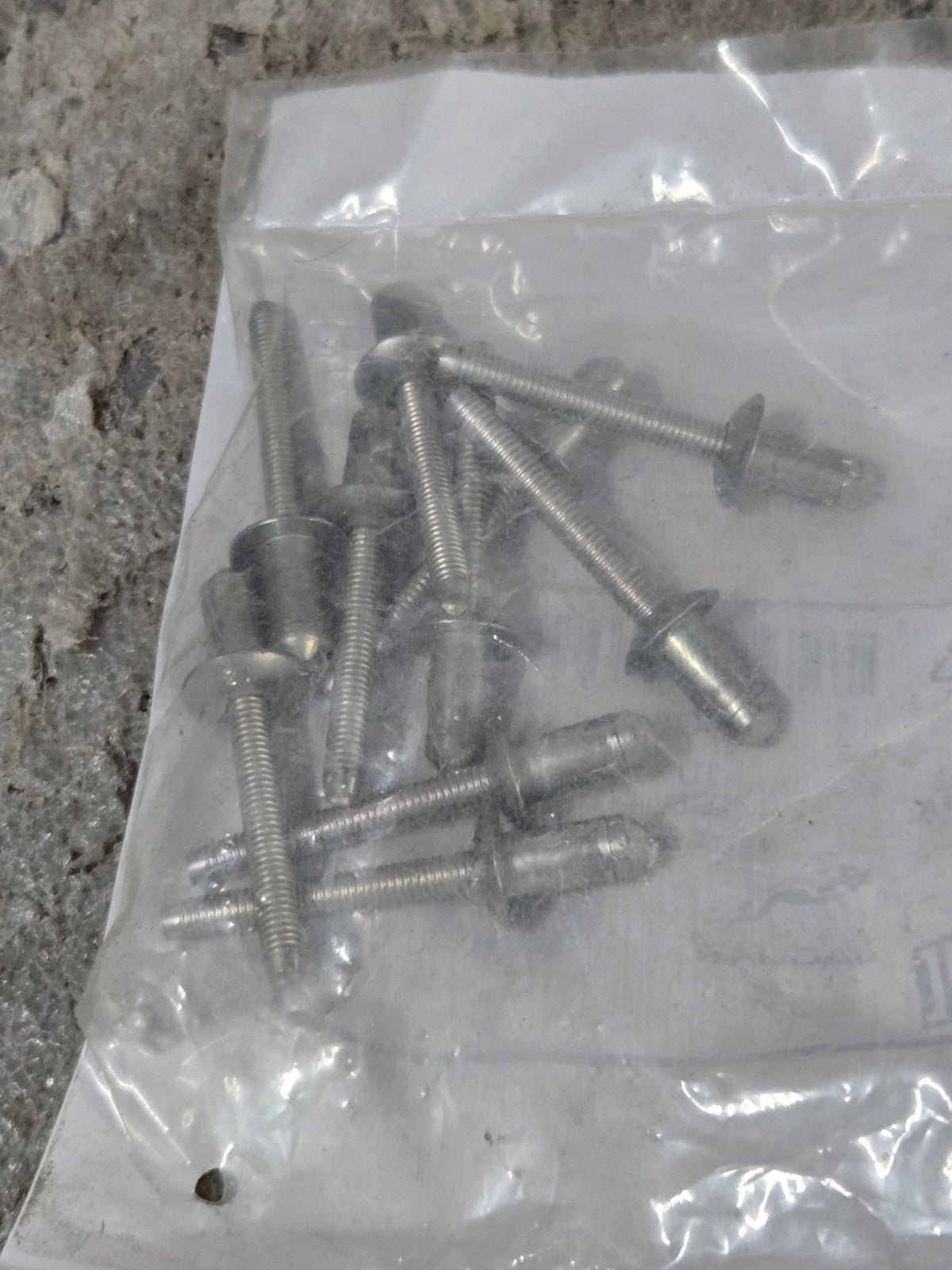 Rivet - Land-Rover (LR147840) - Land Rover OEM