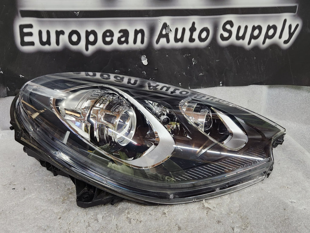 2015 2016 2017 PORSCHE MACAN HEADLIGHT XENON HID RIGHT PASSENGER 95B941032CS OEM