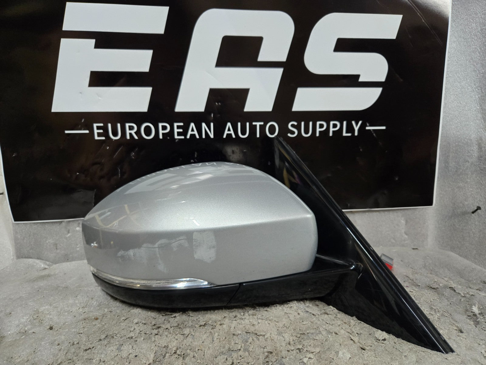 2014-2019 RANGE ROVER SPORT RIGHT RH SIDE VIEW DOOR MIRROR W/BLIND SPOT OEM