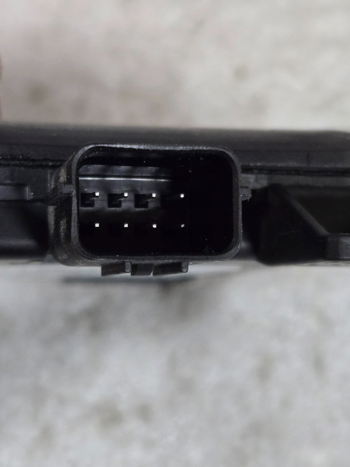 2021-2023 Hyundai Santa F Rear Left Blind Spot Radar Sensor Module 99140-S1500