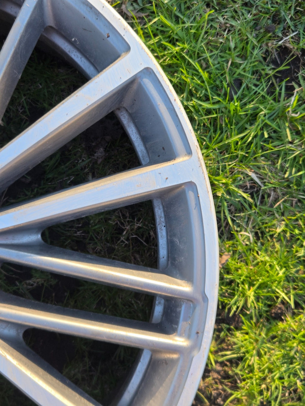 BMW 530i 540i 2017-2020 19" FACTORY OEM WHEEL RIM FRONT 86331 36116863422