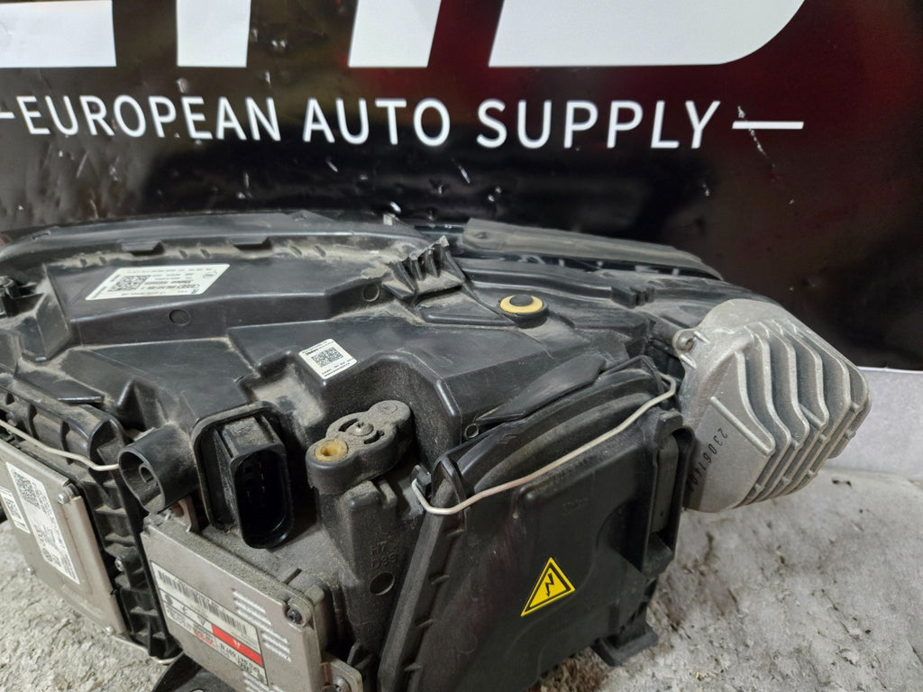 2013-2017 Audi Q5 SQ5 Xenon HID Headlight RH Right Non-AFS OEM W/ Modules!