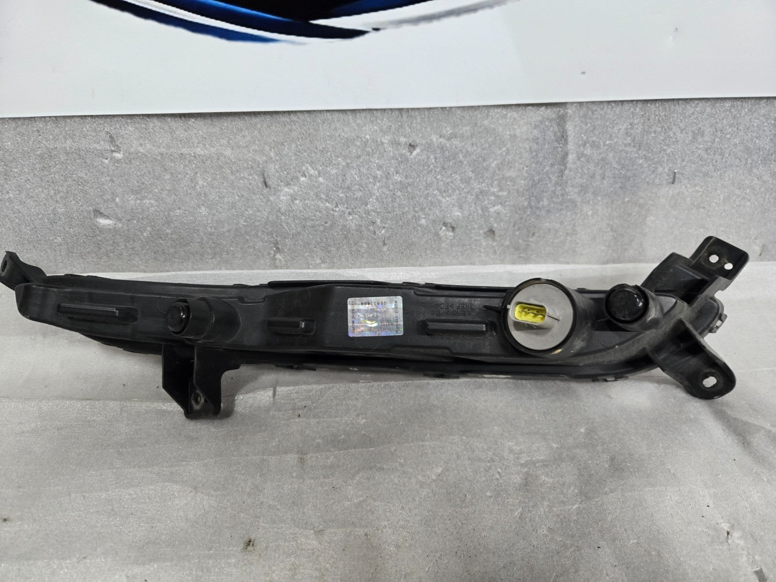 2016 2017 Hyundai Right RH Passenger Side Daytime Running Light LED OEM 92208-E6