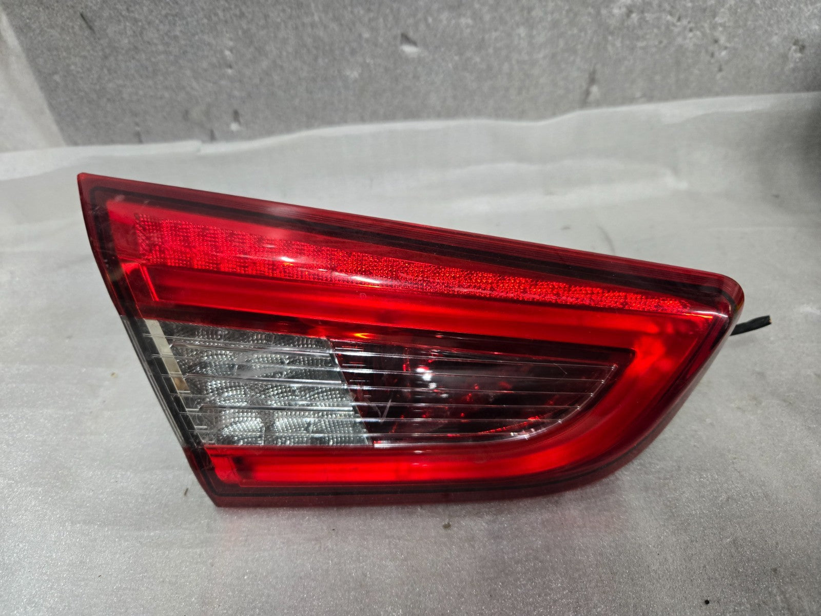 2014-2017 Maserati Ghibli Inner Tail Light Rear Driver Left LH OEM 6700046820