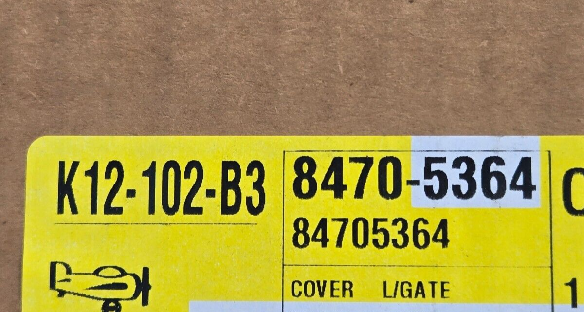OEM 2021 - 2024 Chevrolet Tahoe Driver Side Liftgate Inner Panel Cover 84705364