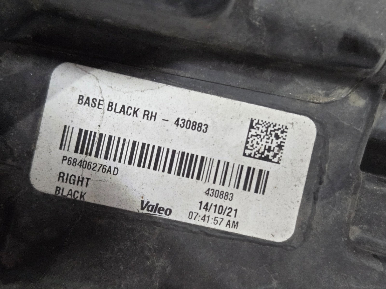 2019 - 2024 Ram 2500 3500 Right RH Black Halogen Headlight OEM P68406276AD