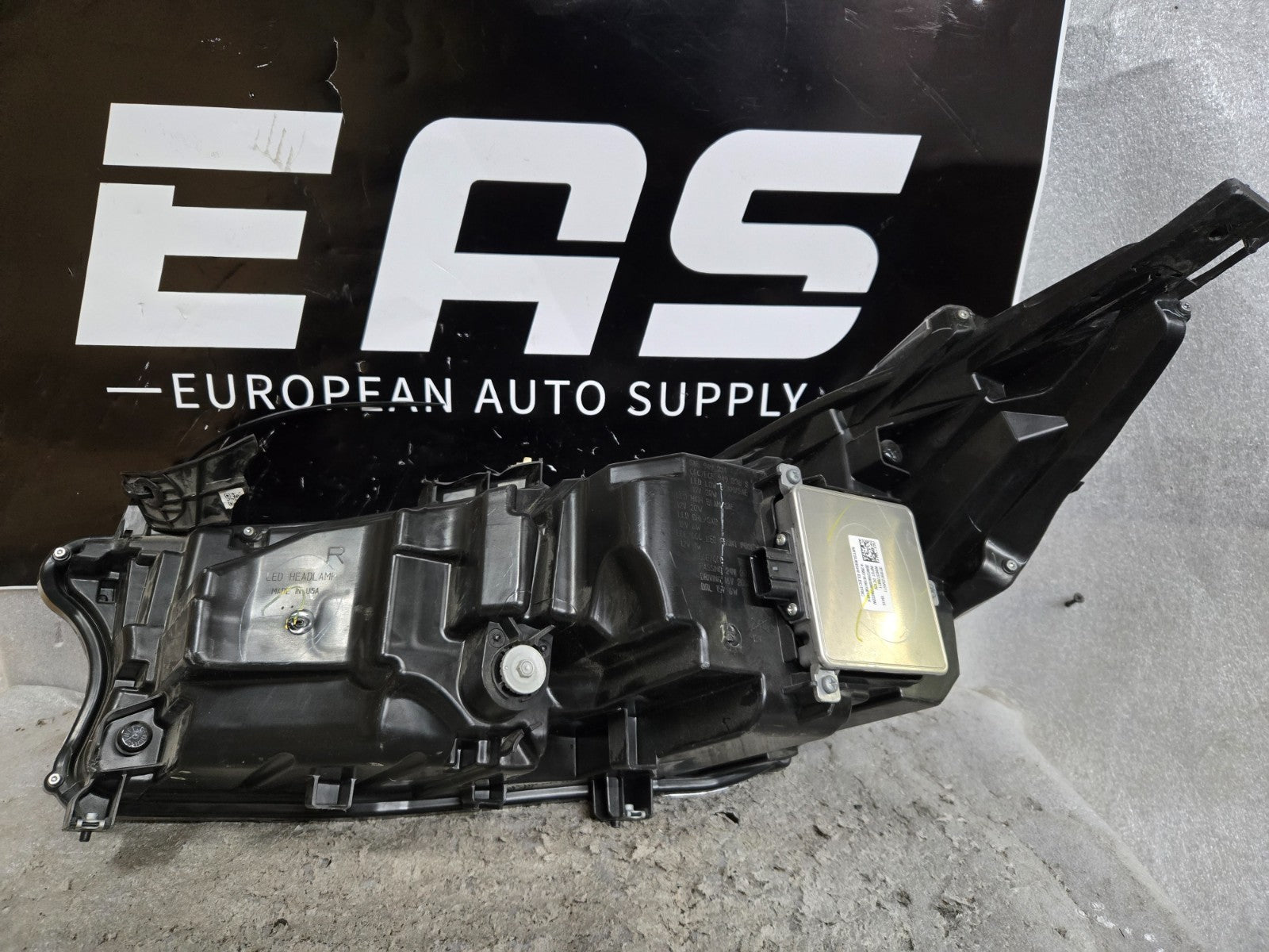 2017 2018 2019 2020 Acura MDX Right Passenger LED Headlight 33100-T25-A513 OEM