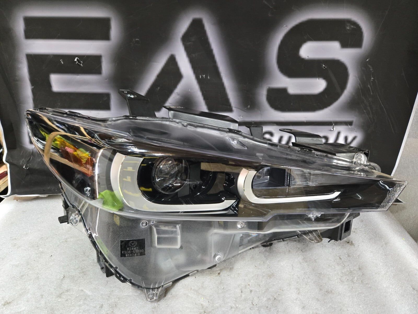 2022-2024 MAZDA CX-5 HEADLIGHT RIGHT PASSENGER SIDE LED NON AFS OEM KSD6-51030