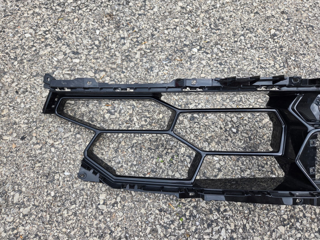 LAMBORGHINI URUS PERFORMANTE 4ML807639A FRONT CENTRE GRILL GRILLE COVER BUMPER