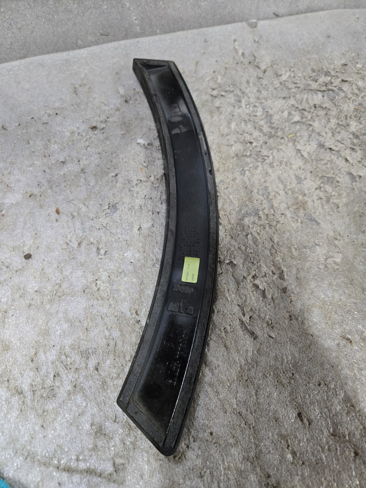 2014 - 2017 Range Rover Sport Rear Left Driver Side Wheel Arch Trim Molding OEM