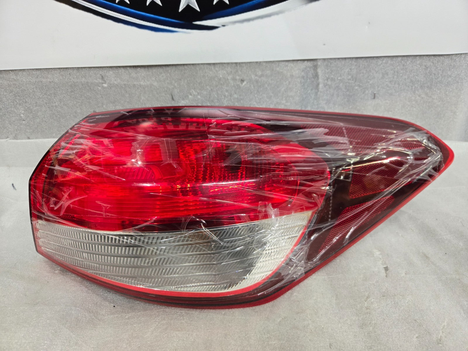 2017 2018 Kia Forte Tail Light Right RH Passenger Side 92402B0600 OEM NEW!