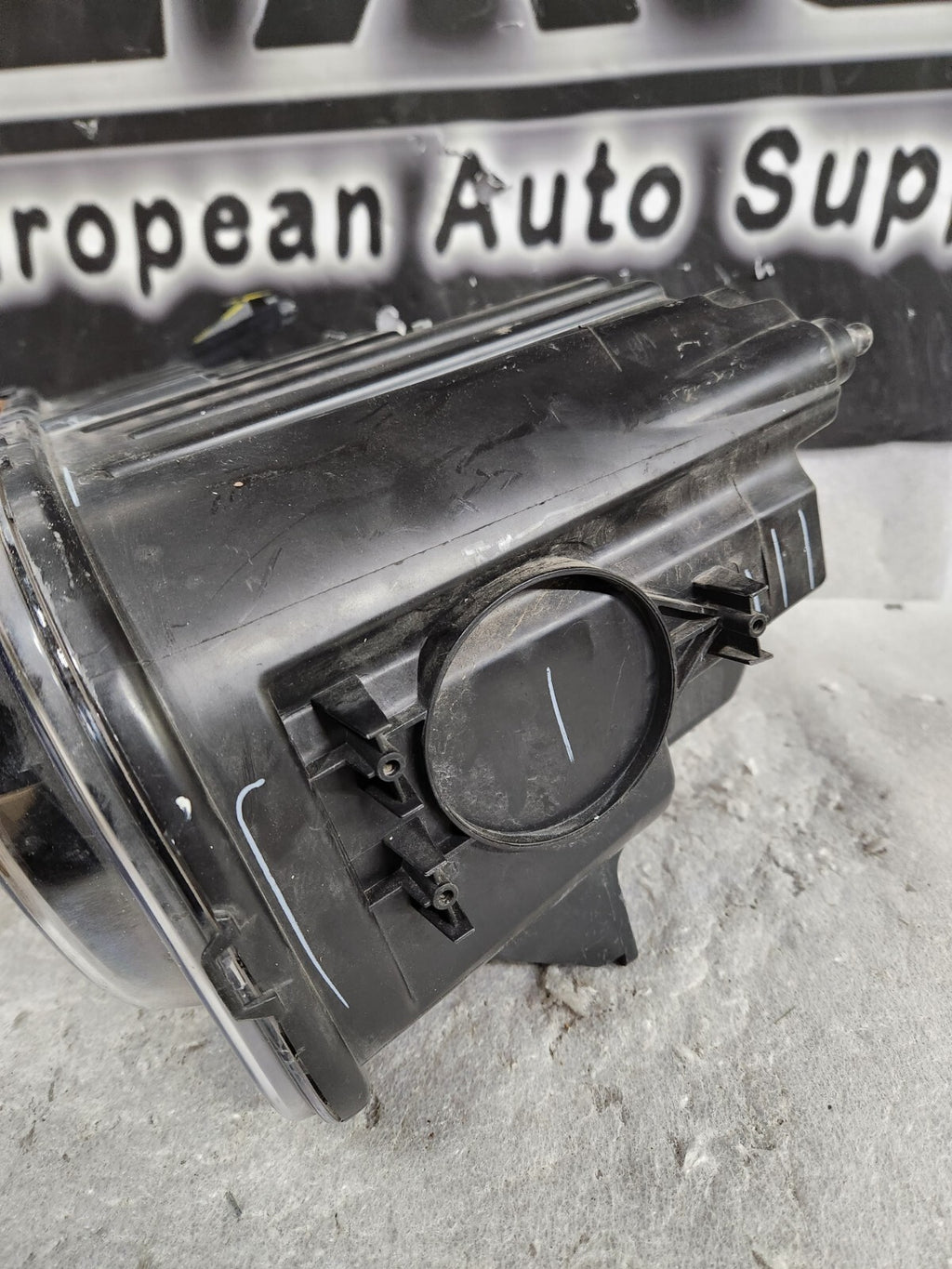 2015-2022 DODGE CHALLENGER LEFT DRIVERS SIDE HALOLGEN HEADLIGHT 68174065-AF OEM