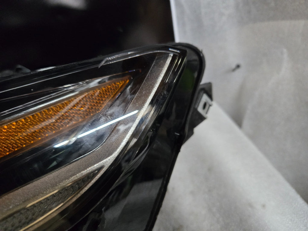 2022 2023 HYUNDAI GENESIS GV70 LED HEADLIGHT 92101-AR000 LEFT LH DRIVER SIDE OEM