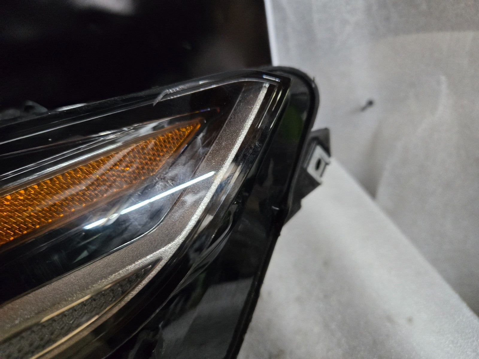 2022 2023 HYUNDAI GENESIS GV70 LED HEADLIGHT 92101-AR000 LEFT LH DRIVER SIDE OEM