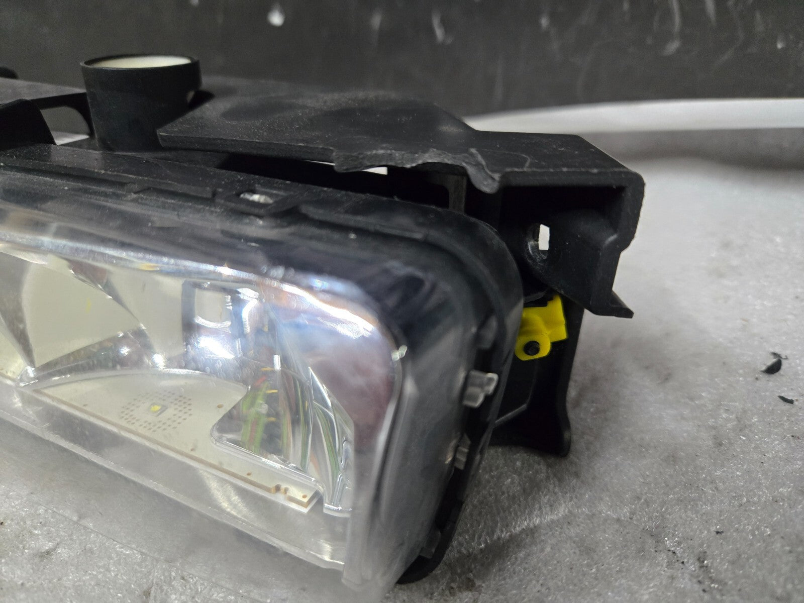 2013 - 2017 Land Rover Range Rover HSE Left Driver Fog Light OEM CK52-15201-AB