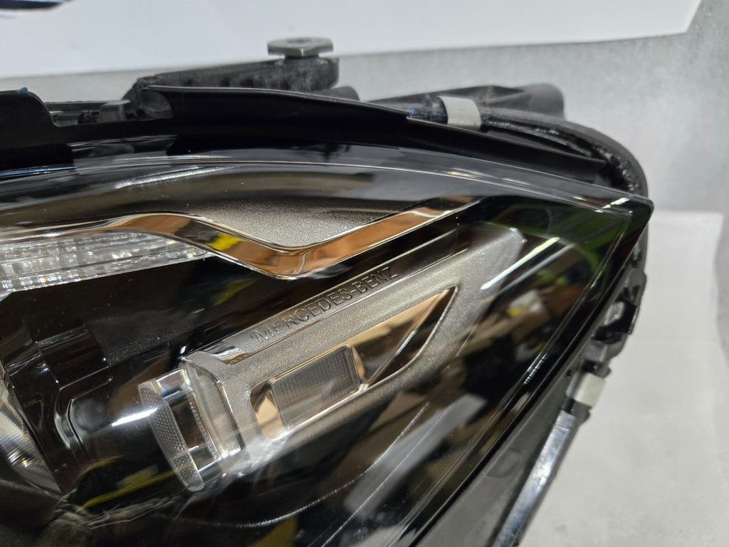2022-2025 MERCEDES BENZ S580 S500 HEADLIGHT LEFT LH DRIVER A2239062905 OEM