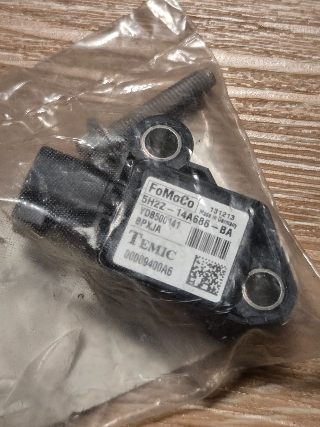 LAND ROVER FRONT IMPACT BAG SENSOR LR3 LR4 RANGE SPORT YWJ500370 OEM NEW
