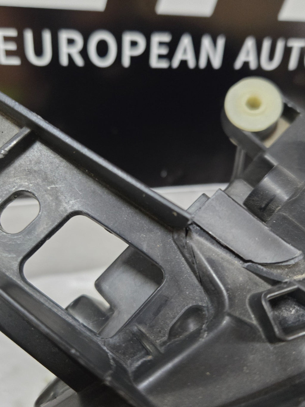 2018-2021 MASERATI QUATTROPORTE M156 RIGHT HEADLIGHT LED OEM 670100620 COMPLETE