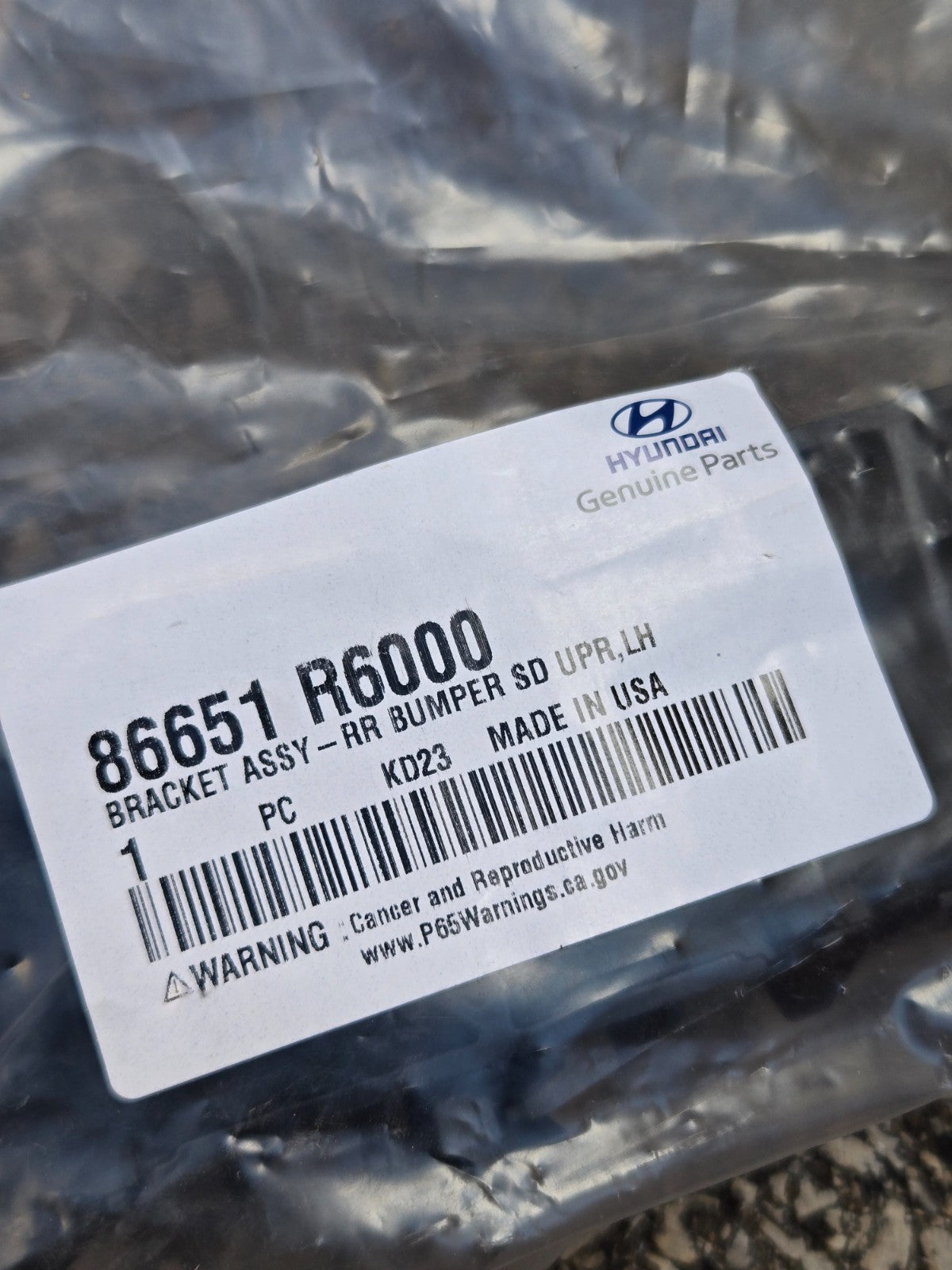 Genuine Hyundai Support Bracket 86651-R6000 NEW OEM LEFT LH