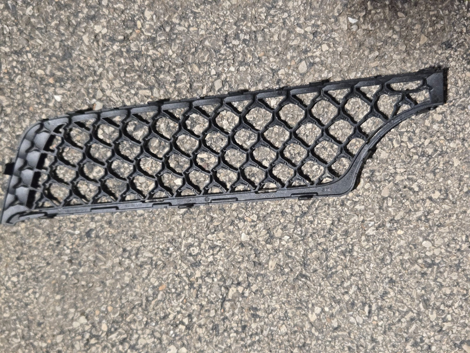 2020-2026 Mercedes-Benz GLE Protective Grille A1678883201 OEM LH