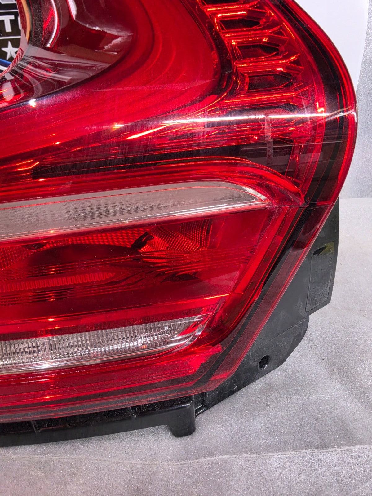 2019-2026 Volvo XC40 Left LH Driver Side LED Tail Light Lamp 31446790 OEM