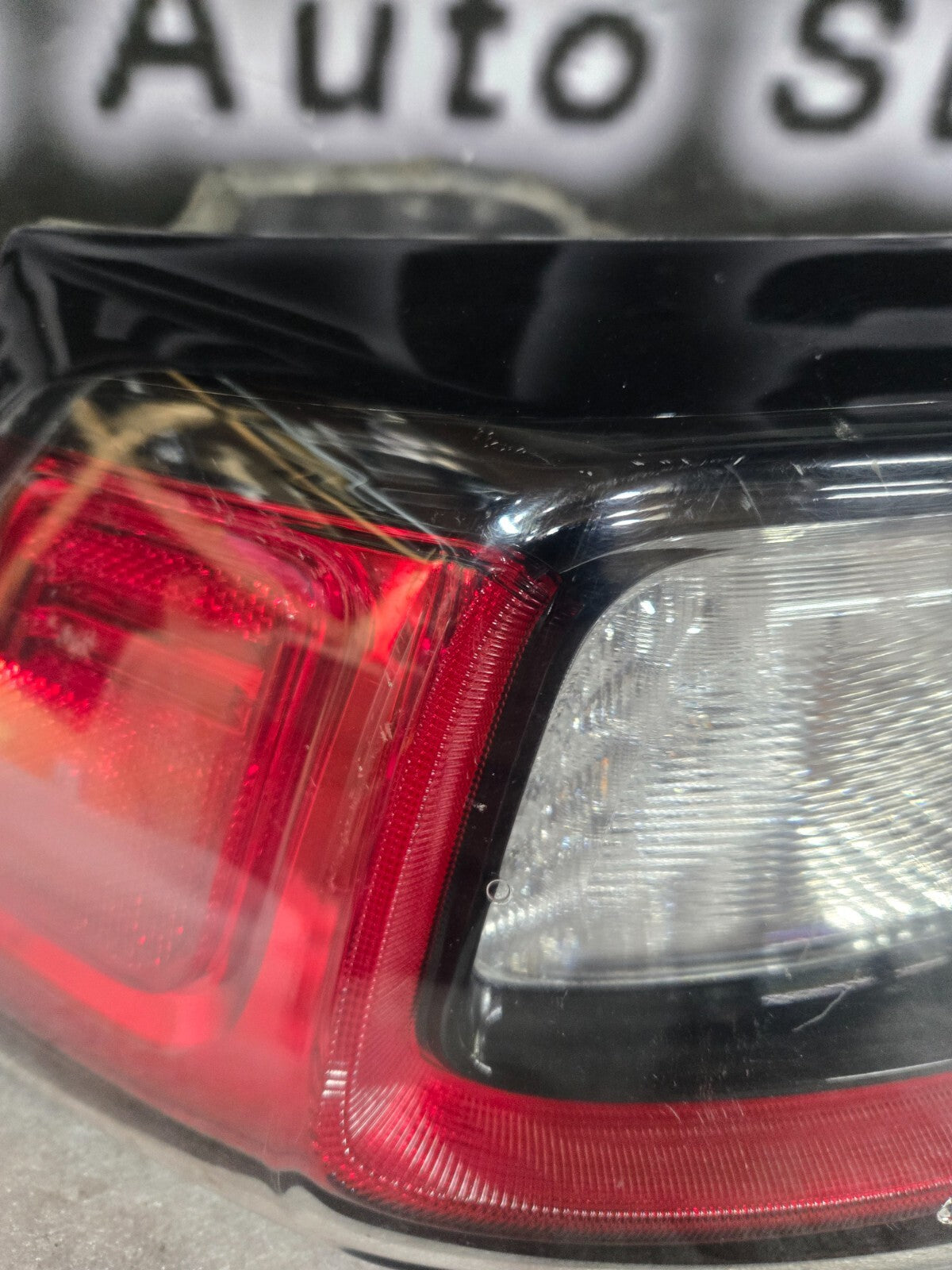 OEM Mopar 2019 - 2023 Jeep Cherokee Rear Left LH LED Tail Light Lamp 68275959AF
