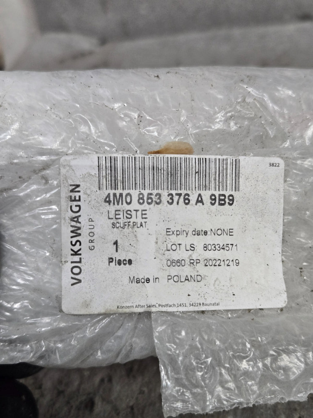 NEW AUDI Q7 4M REAR RIGHT OUTER SILL TRIM STRIP 4M0853376A9B9 4M0-853-376-A-9B9