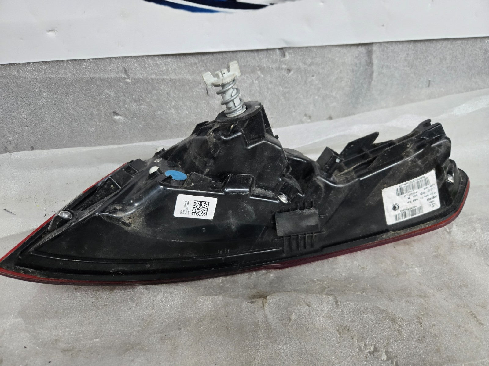 2017-2023 Alfa Romeo Stelvio Rear Left Outer LED Tail Light Lamp OEM 20801999