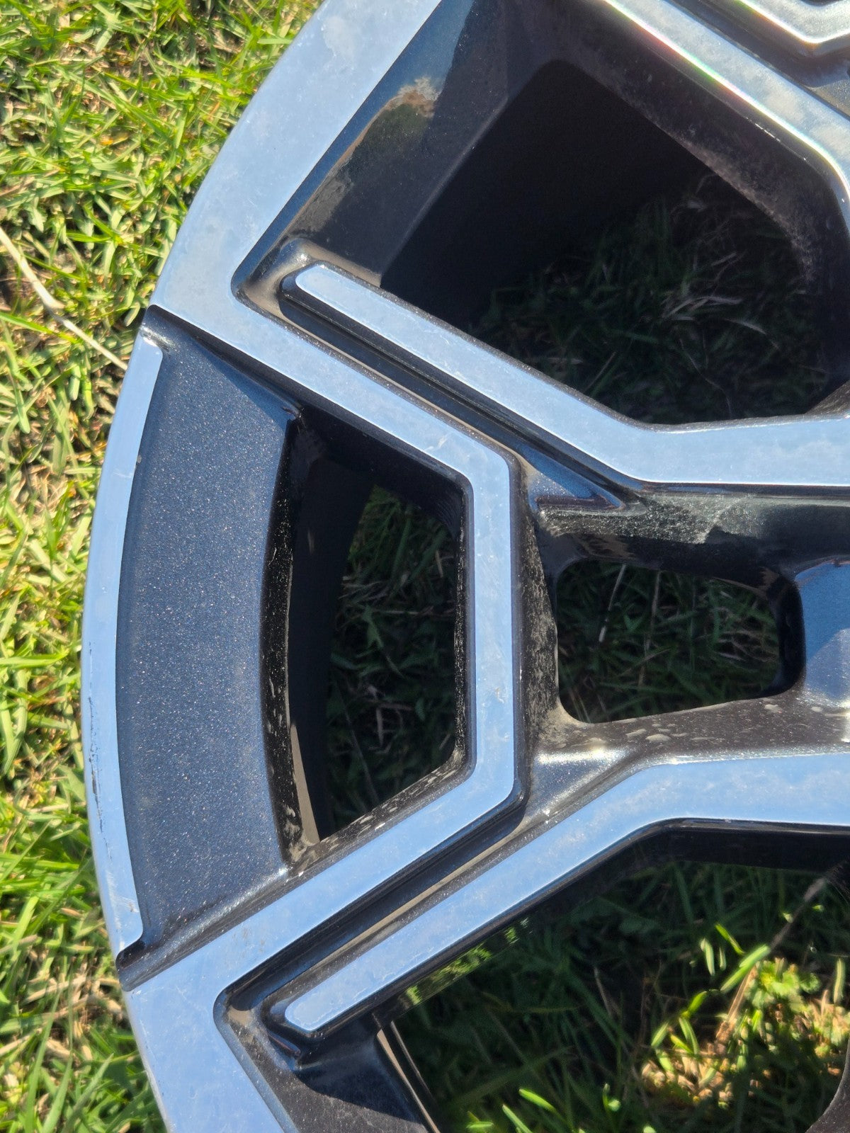 BMW X2 X1 2023 2024 19" OEM Wheel Rim Style 867 36116898041 6898041
