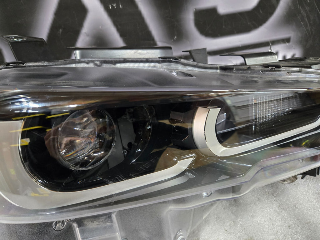 2022-2024 MAZDA CX-5 HEADLIGHT RIGHT PASSENGER SIDE LED NON AFS OEM KSD6-51030