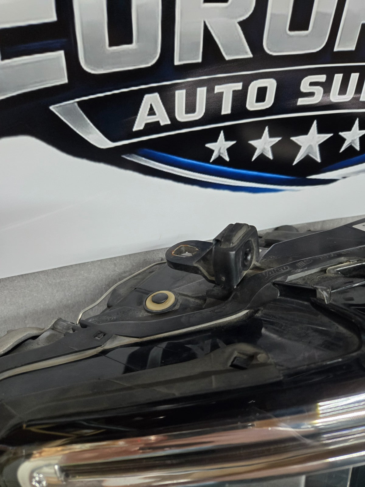 2013-2017 Audi Q5 HID Xenon Right RH Passenger Headlight 8R0941006E OEM