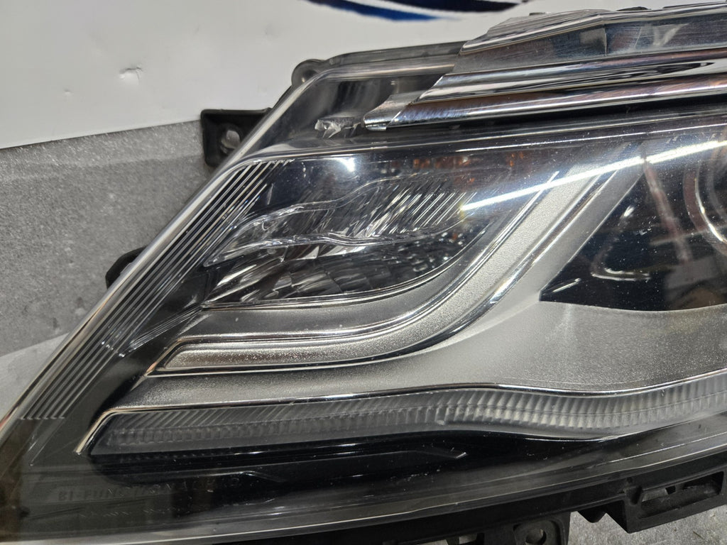 2015-2018 Lincoln MKC Headlight Xenon HID Left LH Driver OEM EJ7B-13006-A