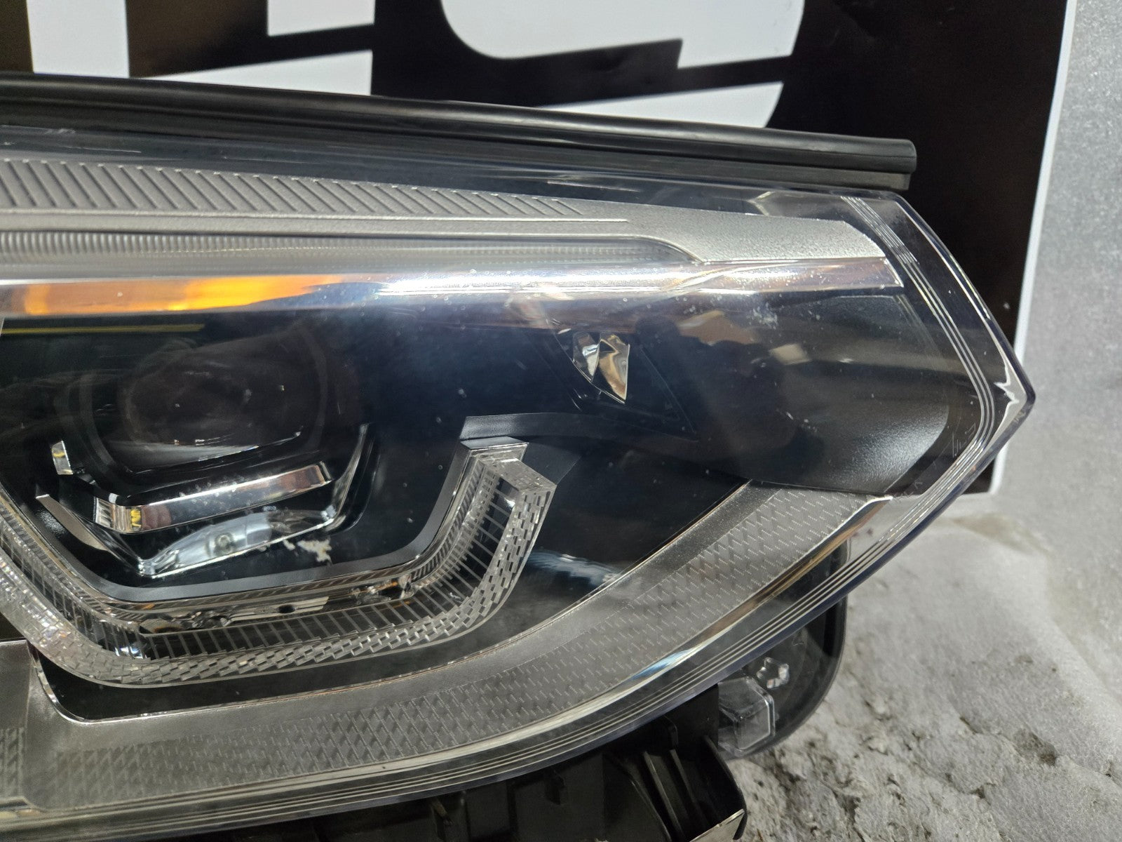 2018-2021 BMW X3 X4 G01 G02 Adaptive LED Headlight RH Right OEM 8739658 COMPLETE