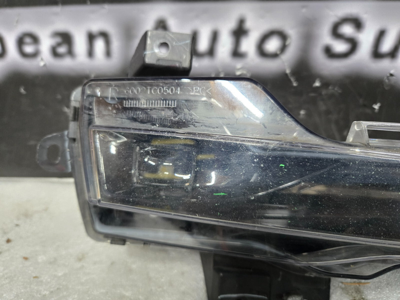 2017-2023 OEM Tesla Model 3 Y Front Right Passenger Side Fog Light Lamp OEM