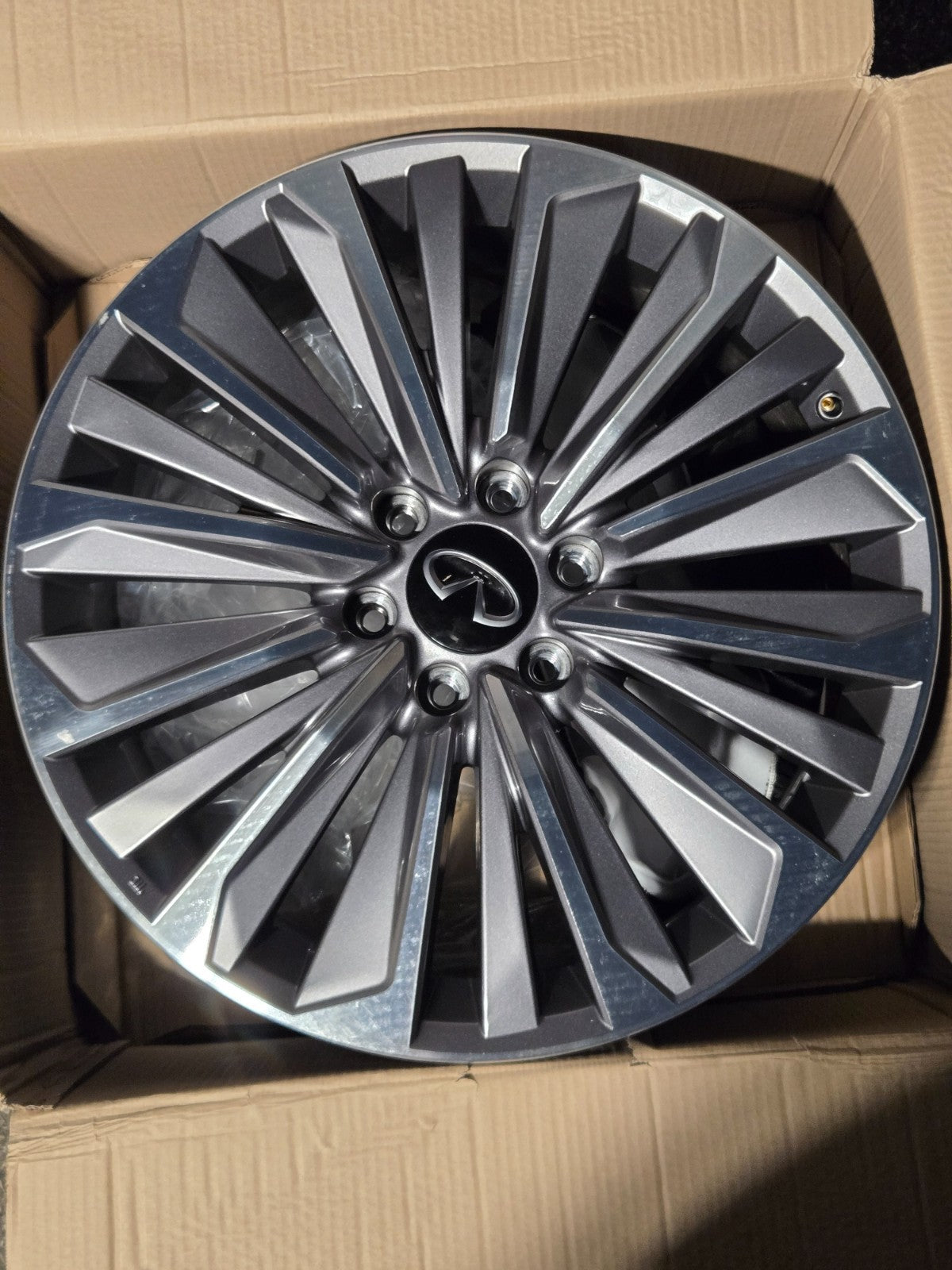 Infiniti QX80 4030S-IP228B IP 22X8 BLACK MONOGRAM WHEEL RIM OEM