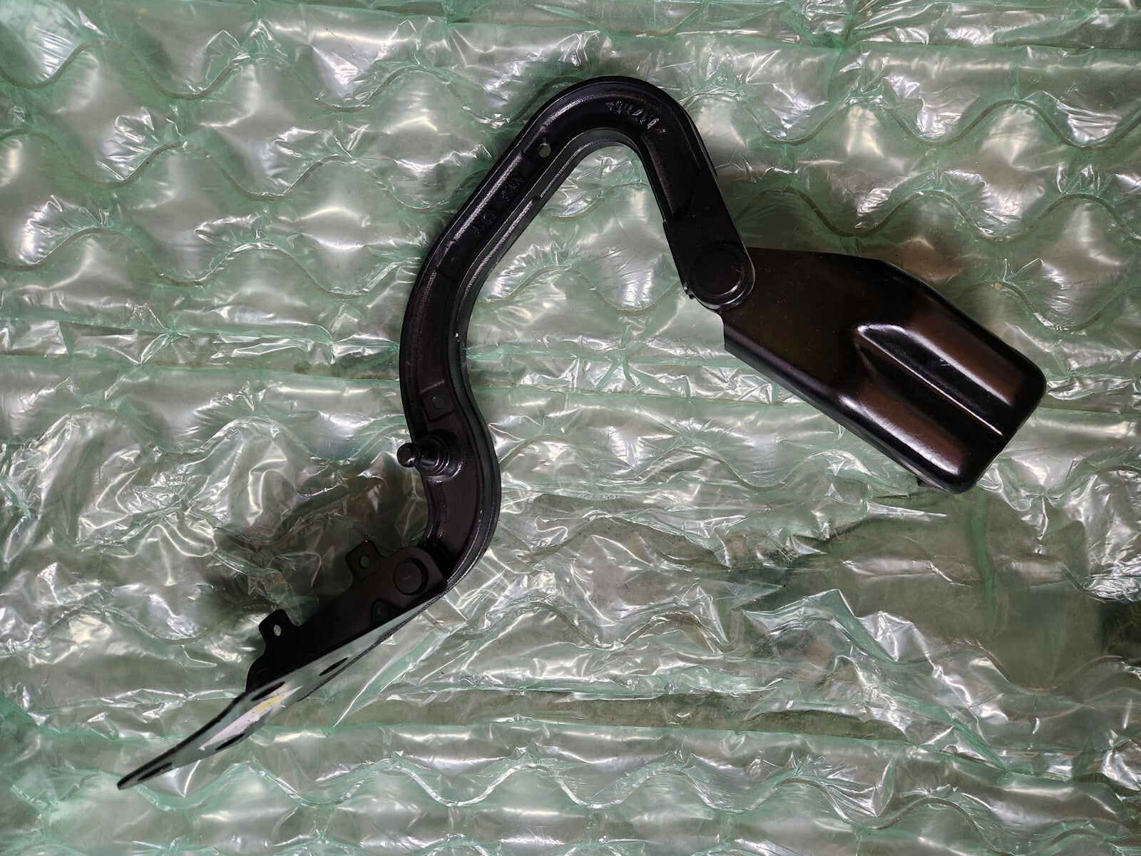 2016 2017 2018 McLaren 570S LH Left Hood Hinge P/N 13A5156CP OEM