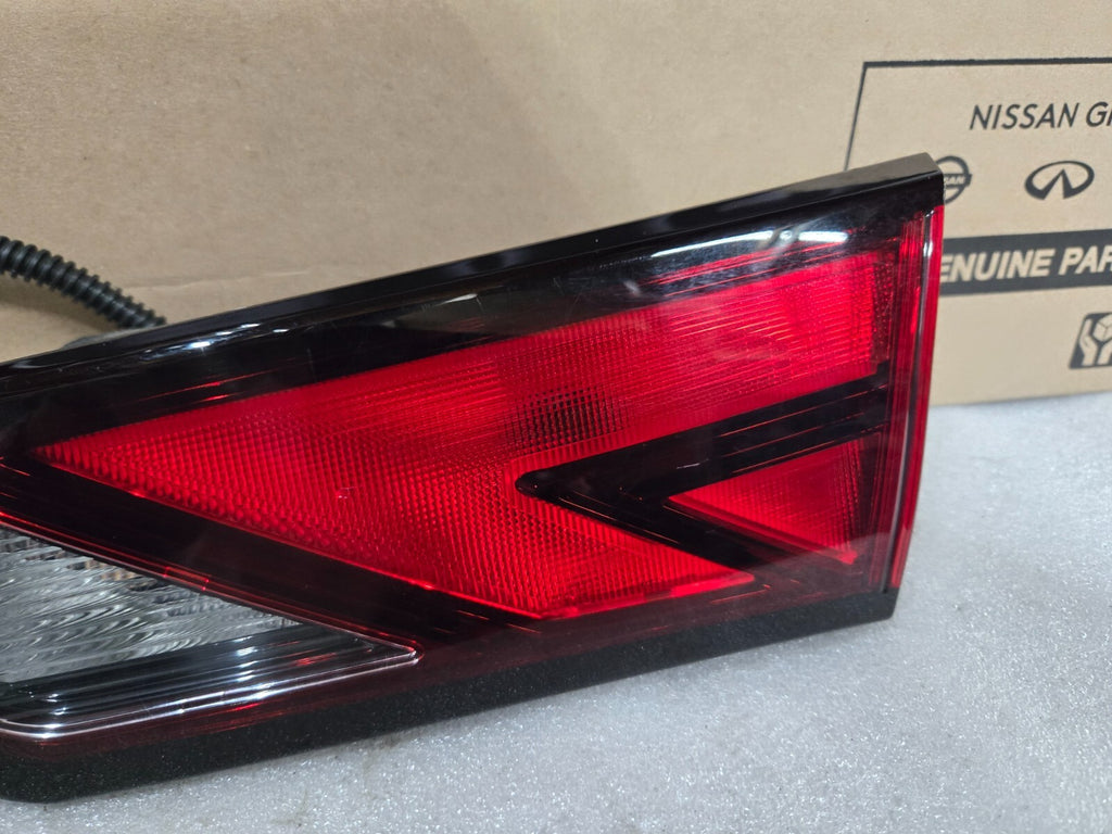 2020-2022 Nissan Sentra Back Up Light Right Rear Inner Tail Lamp 26550-6LB5A OEM