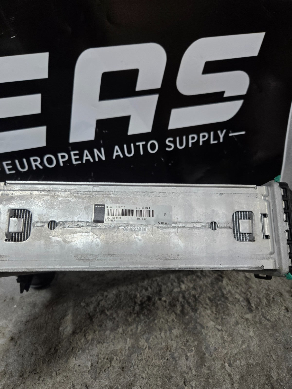 2019-2023 Bentley Continental GT Engine Air Inter Cooler 975145804A OEM