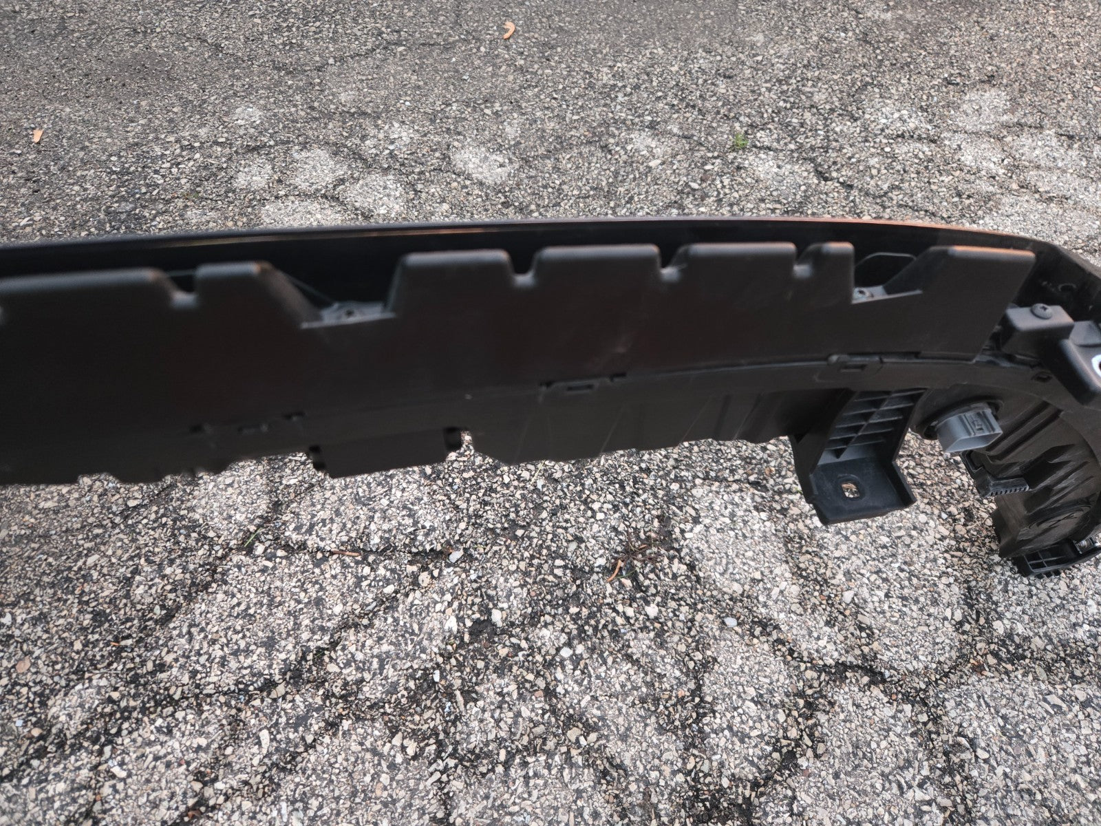 2024 2025 HYUNDAI SONATA FRONT LED DAYTIME RUNNING LIGHT BAR OEM 92209-L1550