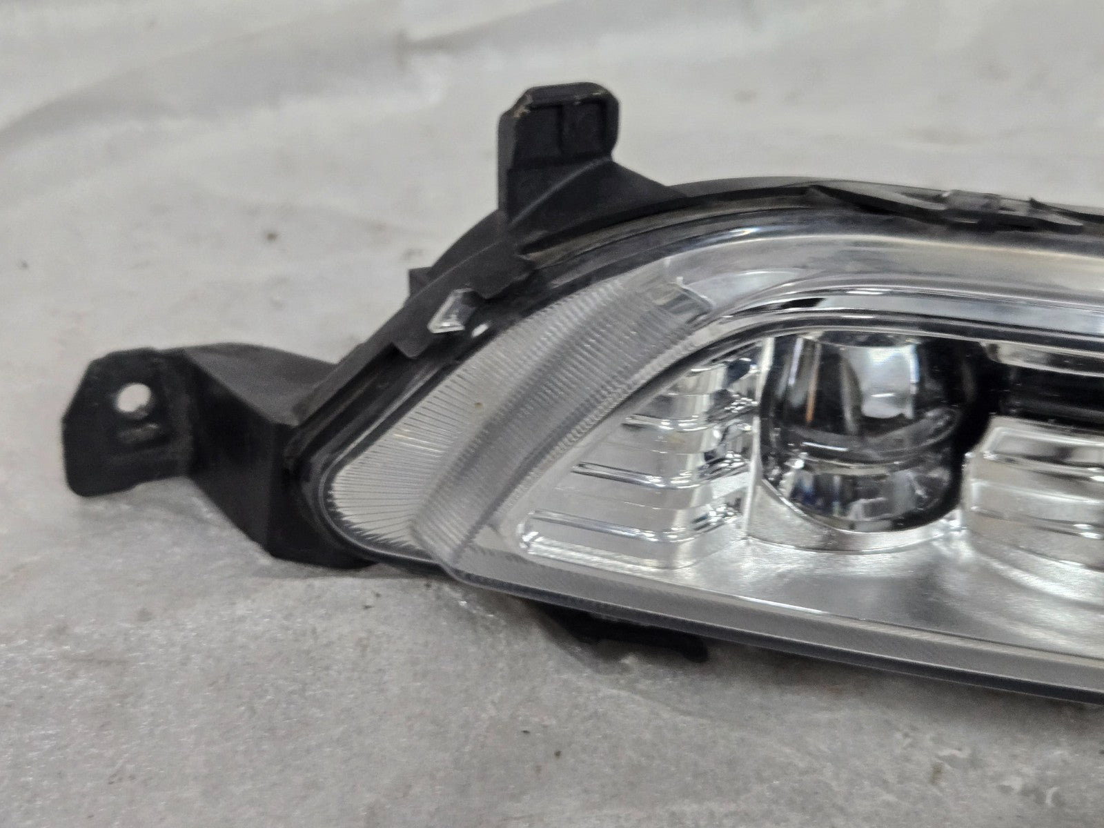 2018 2019 Ford Explorer Fusion Right RH LED Fog Light OEM HS73-15A254-CD