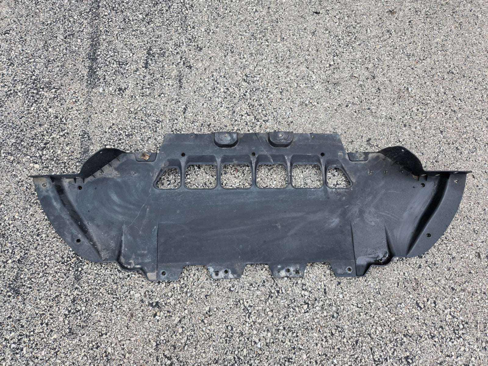 14-24 MASERATI GHIBLI FRONT LOWER UNDER BODY SPLASH GUARD SHIELD PANEL COVER OEM