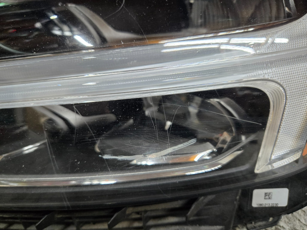 2018-2022 Volvo XC60 Left Driver Side FULL LED Headlight OEM 32228490 COMPLETE!!